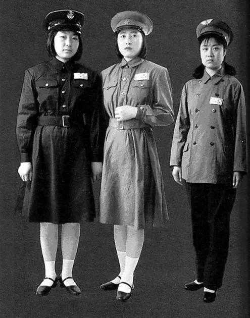 人民海军70年的光辉历程，人民海军70载光辉历程纪念回顾