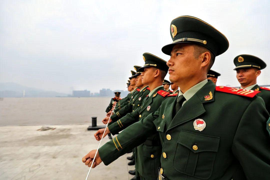 探索与革新，深入了解2020年武警制服，探索与革新，揭秘2020年武警制服风采