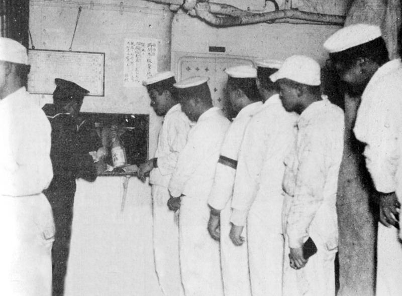 海军新兵上舰所需条件的深度解析，海军新兵上舰条件的深度解析