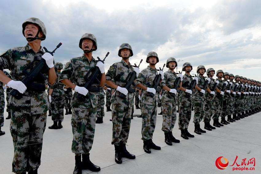 揭秘中国陆军第38集团军某装甲师，传统与现代力量的融合，揭秘中国陆军第38集团军装甲师，传统与现代力量的完美融合