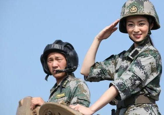 女兵张莉莉的老公，勇气与荣耀背后的支持者，女兵张莉莉背后的支持者，勇气与荣耀的伴侣