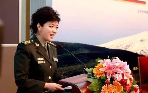 中央电视台军事节目女主持人，闪耀荧屏的巾帼英雄，中央电视台军事节目女主持人，荧屏上的巾帼英雄风采闪耀