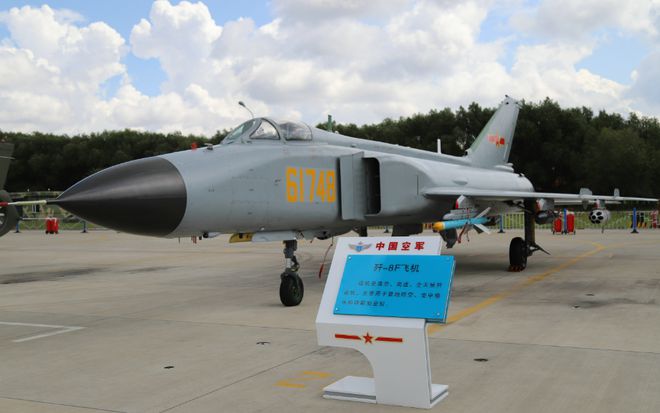 歼八战斗机，为何至今仍未退役？，揭秘歼八战斗机为何至今仍未退役的原因