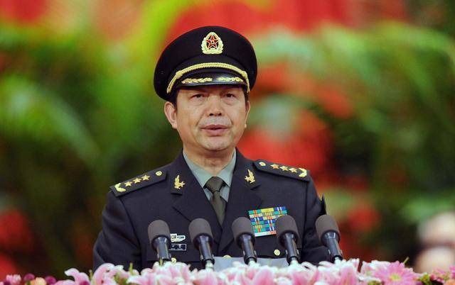 集团军参谋长级别与少将军衔，解析与探讨，集团军参谋长级别与少将军衔深度解析与探讨