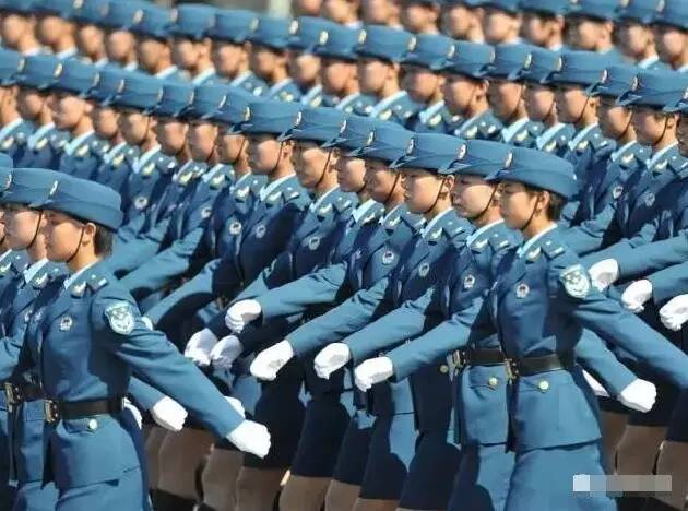 阅兵方队中的多元兵种,展现中国军事力量的缩影,阅兵方队多元兵种展现中国军事力量的风采