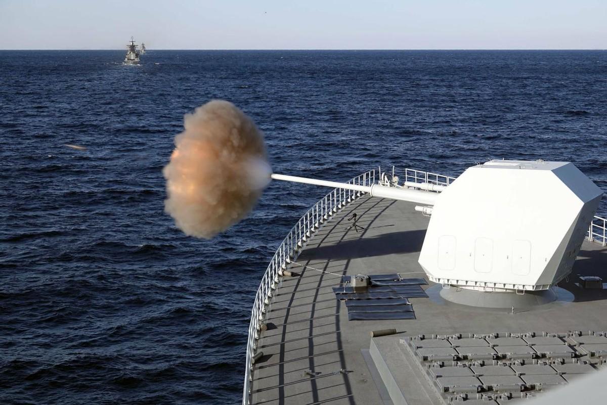 大驱055最新进展,揭秘中国海军新型战舰的卓越成就,揭秘大驱055最新进展,中国海军新型战舰卓越成就大揭秘