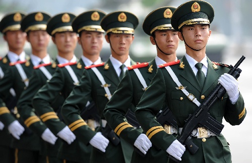 武警新军服，展现新时代风采与力量，武警新军服展现新时代风采与力量形象