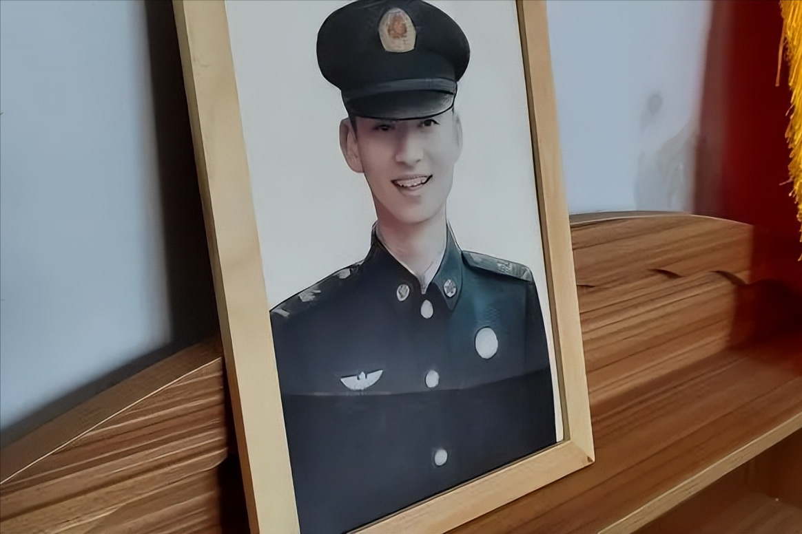 肖思远家庭介绍，肖思远家庭简介