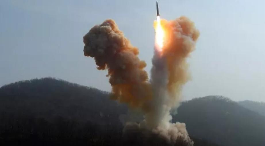 歼-12战斗机与中国的军事转型,淘汰与否的探讨,歼-12战斗机与中国军事转型,淘汰与否的探讨与观察