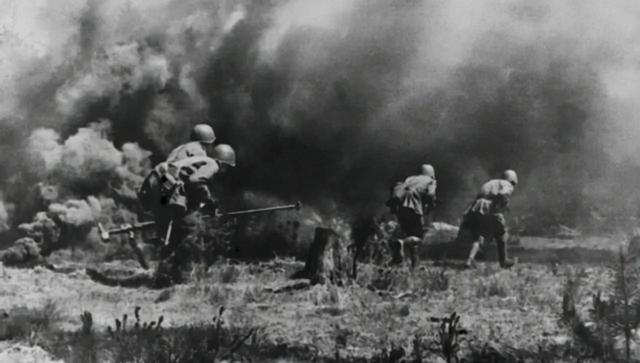 集团军正面进攻宽度，战术策略的深度解析，集团军正面进攻宽度与战术策略的深度探究