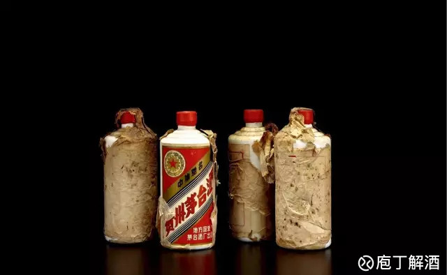 沙场阅兵酒，传承经典，品味历史与荣耀的交融，沙场阅兵酒，传承经典，荣耀交融，品味历史与荣耀的盛宴