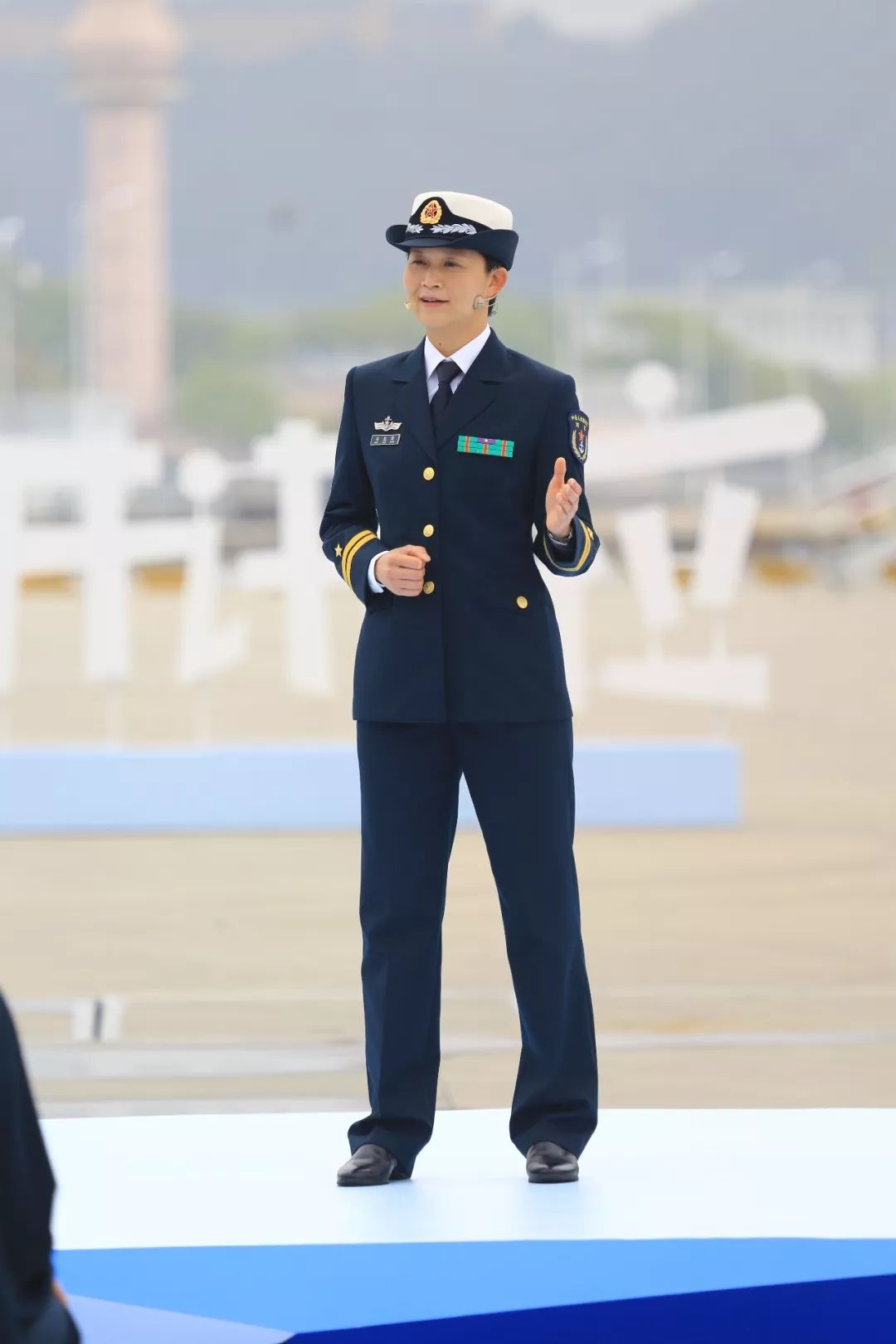 庆祝海军成立七十周年,回顾与前瞻的演讲,庆祝海军成立七十周年,回顾历程,前瞻未来演讲