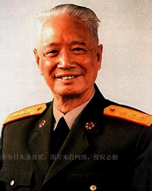 重温历史荣光，93大阅兵高清完整版下载与回顾，重温历史荣光，高清大阅兵回顾与下载指南