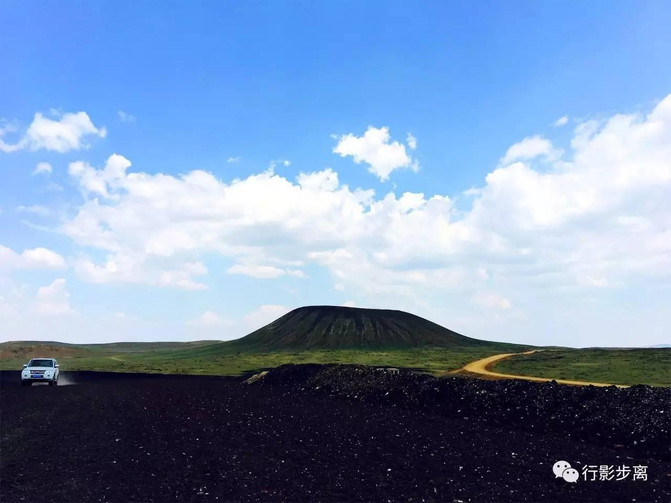 朱日和训练基地的面积与重要性，揭示中国国防力量的核心枢纽，朱日和训练基地，中国国防力量的核心枢纽与面积揭秘