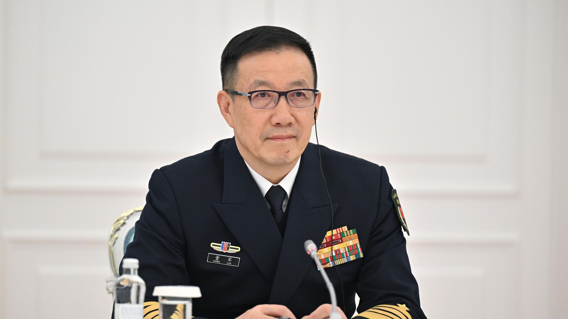 目前中国现任国防部长是李尚福。本文将围绕李尚福部长展开，介绍他的背景、职责以及国防建设的现状和未来展望。，中国国防部长李尚福，背景、职责与国防建设展望