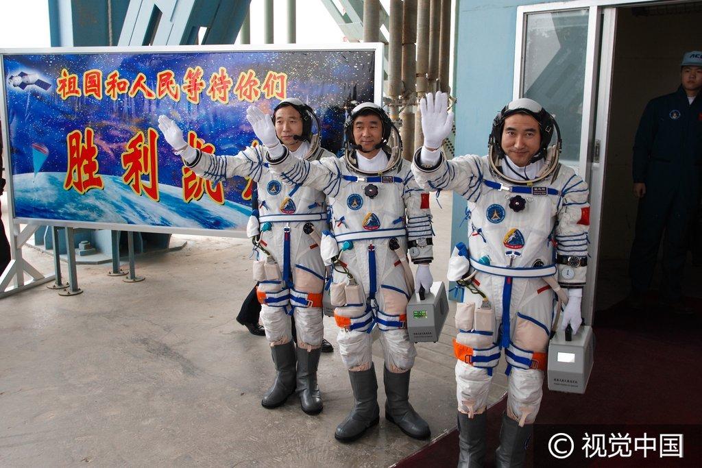 神舟七号宇航员，探索宇宙的英勇使者，神舟七号宇航员，宇宙探索的英勇使者