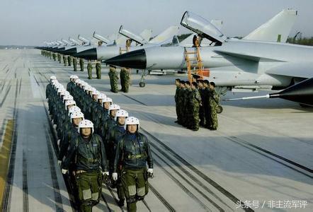 中国空军编制体制