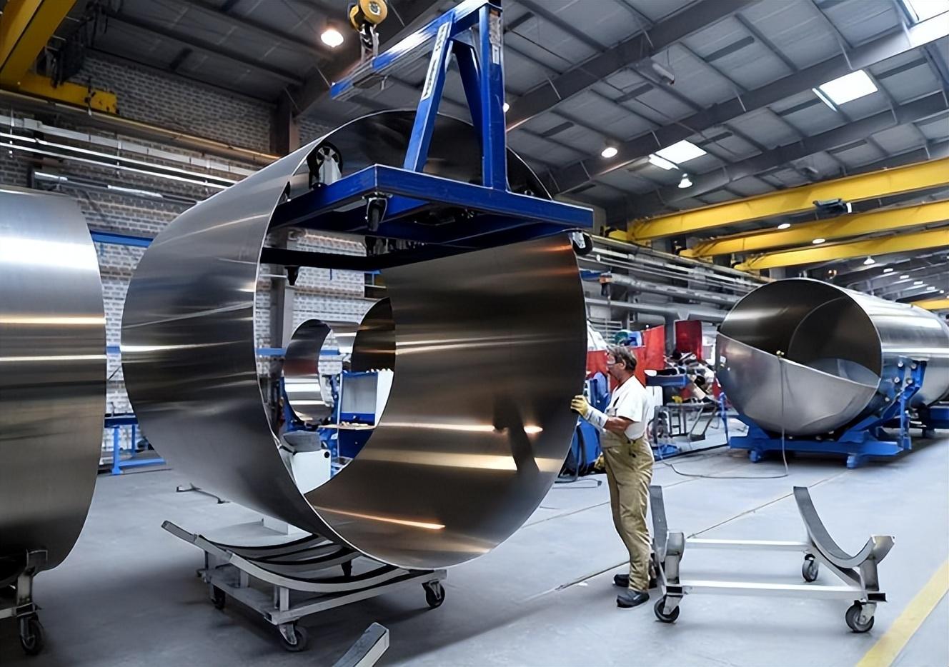 解放军近期动态,展现新时代国防力量的坚定步伐,解放军展现新时代国防力量的坚定步伐,近期动态概览