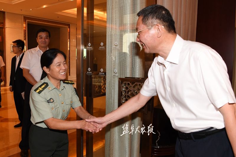 时代楷模王仕花，绽放的爱心之花，时代楷模王仕花，爱心之花的绽放