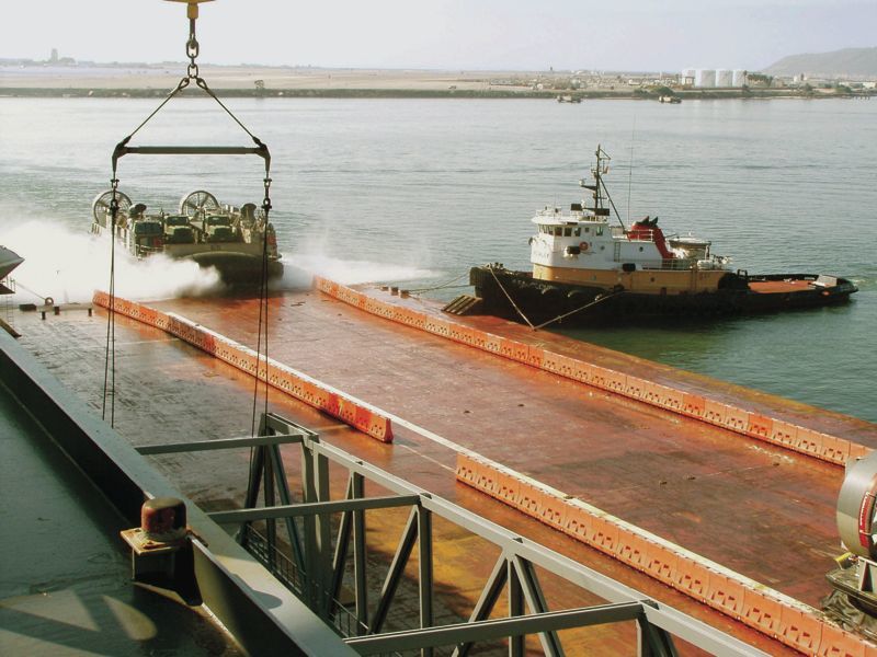 中国半潜船的名称及其重要性,中国半潜船名称揭秘,揭示其在现代航运中的关键地位与重要性