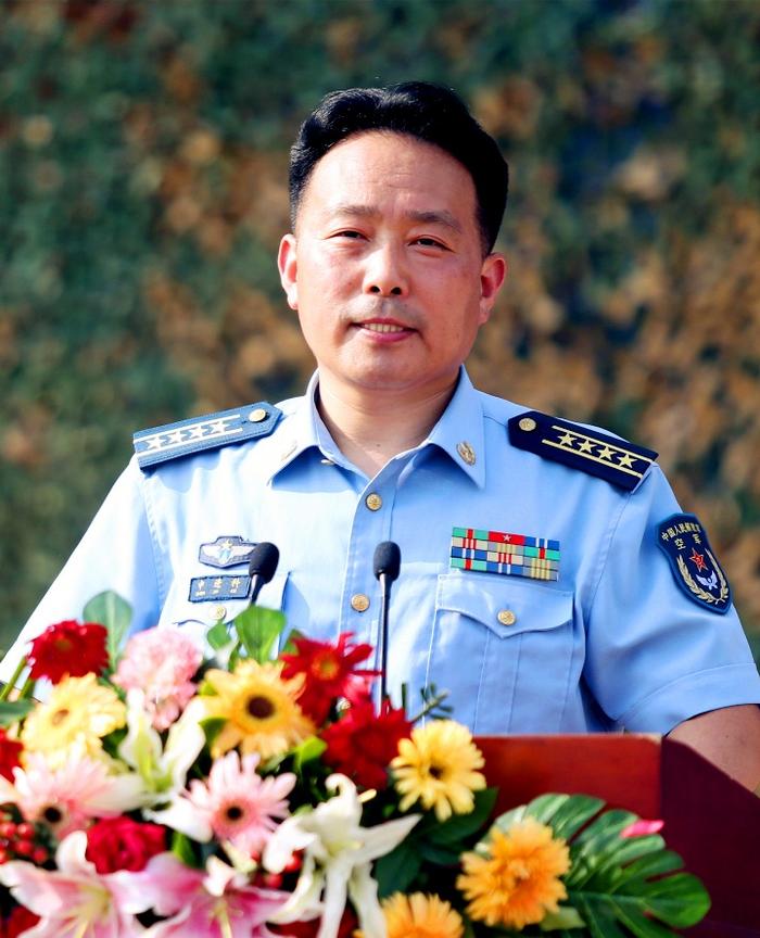 现任空降兵十五军孙军长简历，一位铁血将领的辉煌历程，铁血将领孙军长，空降兵十五军辉煌历程揭秘