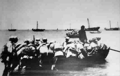 海南岛战役历史图片，揭示战役背后的故事与英雄形象，海南岛战役历史图片，揭示战役背后的英雄故事与形象