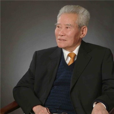 彭士禄——一位卓越的人物素材，彭士禄，卓越人物风采展现
