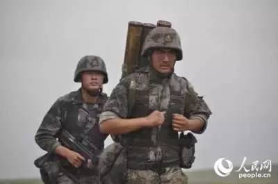 沈阳军区朱日和惨胜蓝军，战略与战术的较量，沈阳军区朱日和蓝军对决，战略与战术的较量胜蓝军
