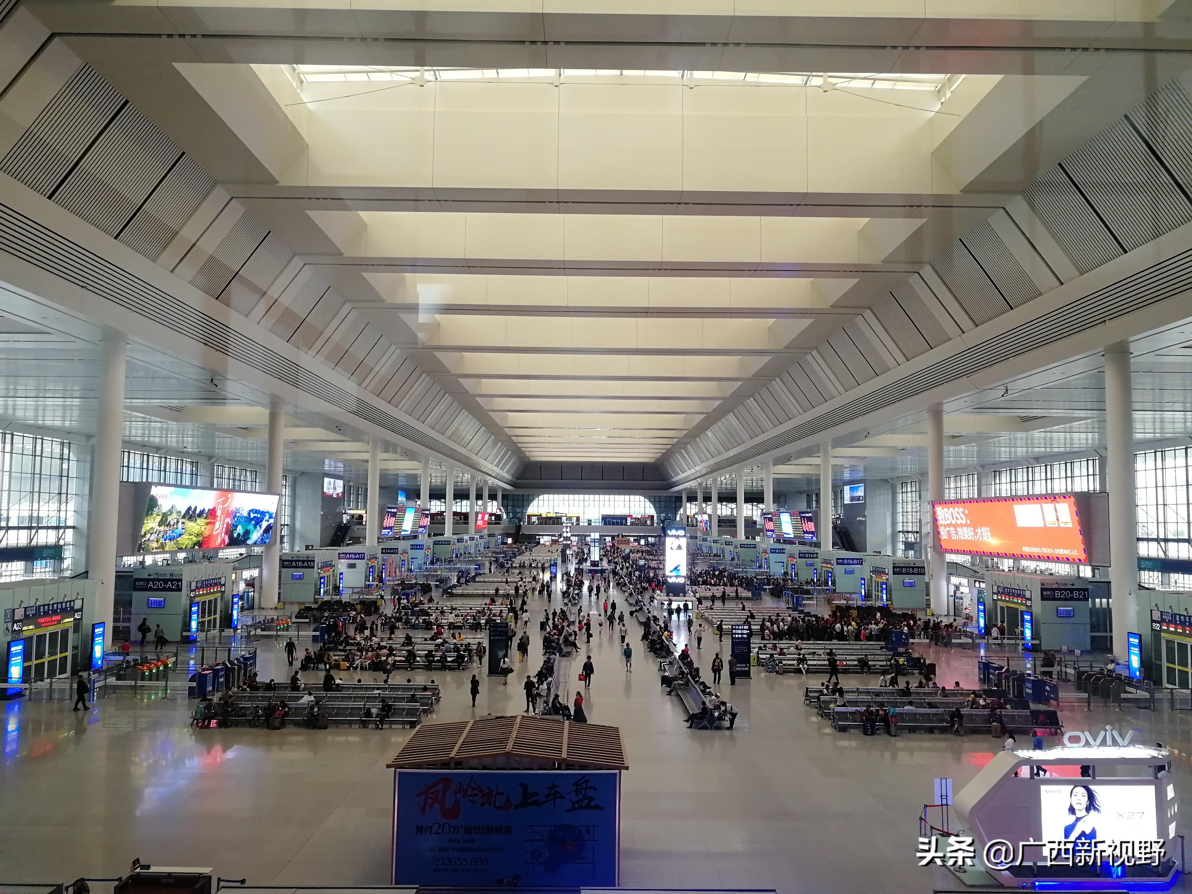 深度解析,2012年12月10日新闻30分报道热点,深度解析,新闻30分报道热点回顾(2012年12月10日)