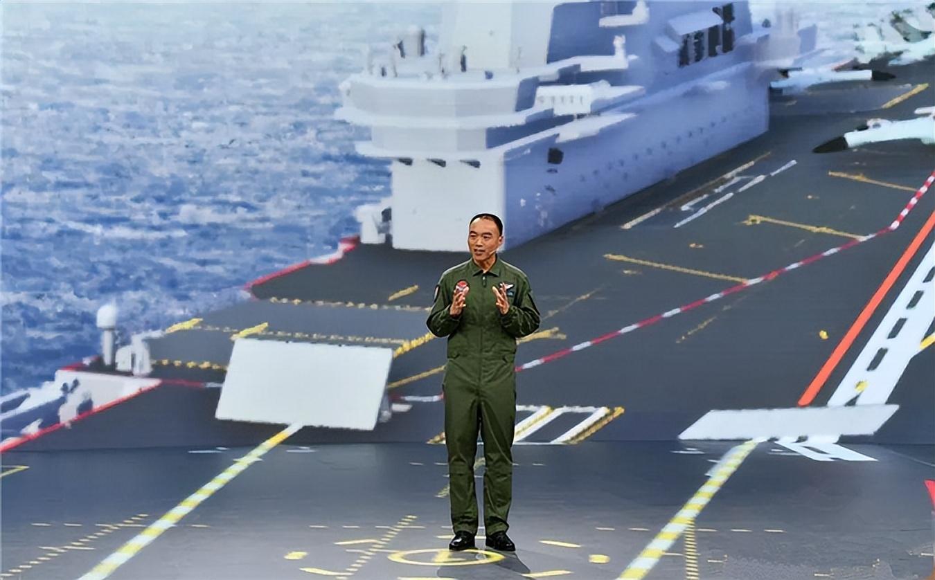 山东舰,现代战舰航母的杰出代表,山东舰,现代战舰航母的璀璨明珠