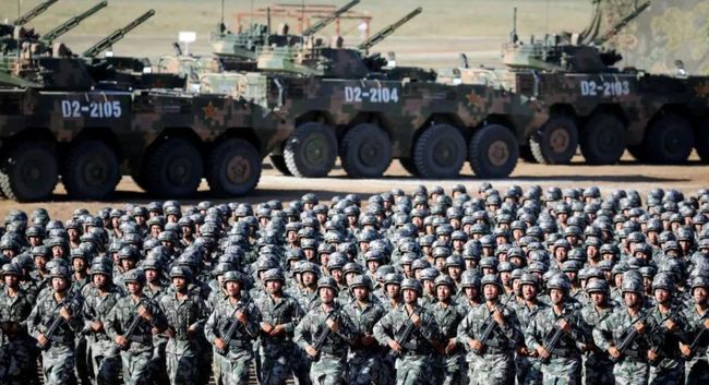 外国视角下的朱日和阅兵，全球视野中的中国力量展示，外国视角下的朱日和阅兵，全球见证中国力量的盛大展示日