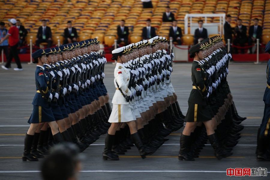 女子阅兵方阵，重塑历史与未来的壮丽篇章，女子阅兵方阵，历史与未来的交汇篇章