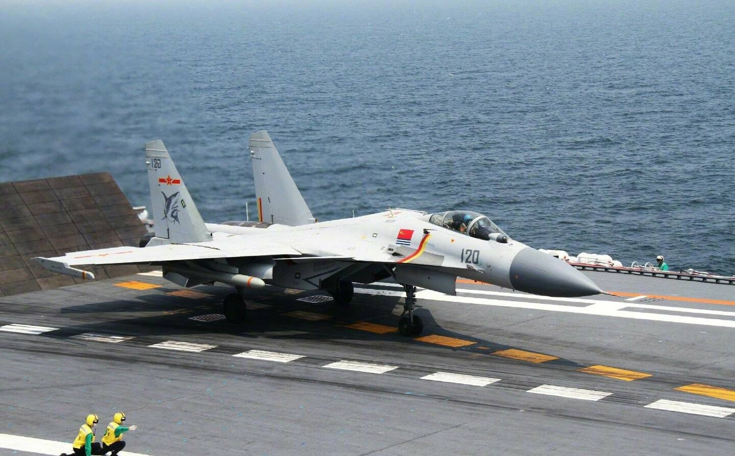 F18PK与歼-15舰载机，空中力量的双璧人，F18PK与歼-15舰载机，空中力量的巅峰组合