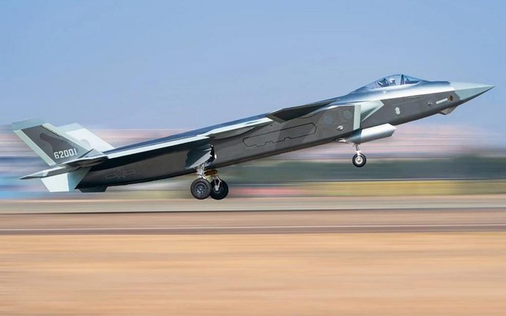 中国空军歼-10战机装备数量解析，中国空军歼-10战机装备数量深度解析