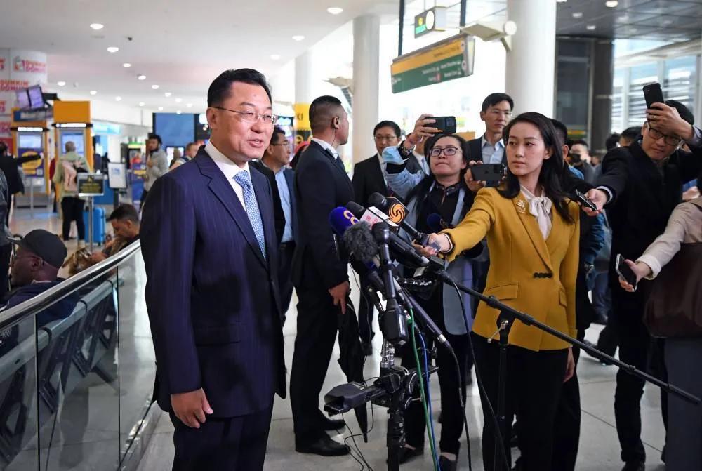 南海事件，历史、现状与挑战，南海事件，历史沿革、现状分析与面临的挑战