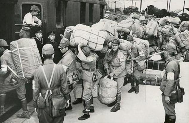 军事理论背景图片高清，揭示战争与和平的深层内涵，军事理论背景图片高清，揭示战争与和平深层内涵的启示