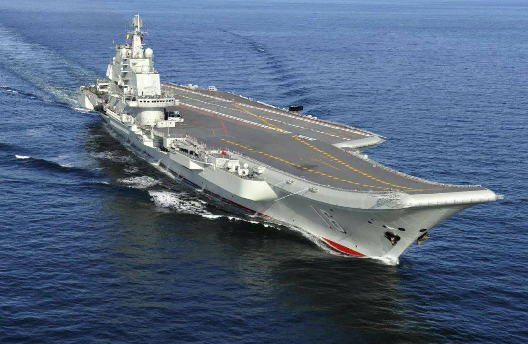 中国三大航母，壮丽雄姿，世界瞩目，中国三大航母壮丽雄姿，全球瞩目风采展现