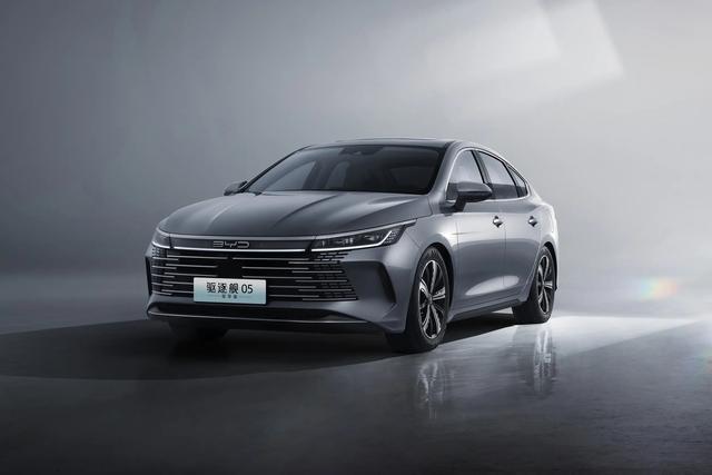 驱逐舰05的2023款，引领时代的新航海力量，驱逐舰05 2023款，引领时代新航海力量