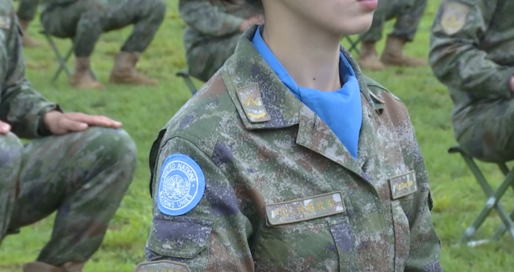 探索未来战场的新篇章，19式特种作战服的力量与魅力，揭秘未来战场利器，19式特种作战服的力量与魅力探索