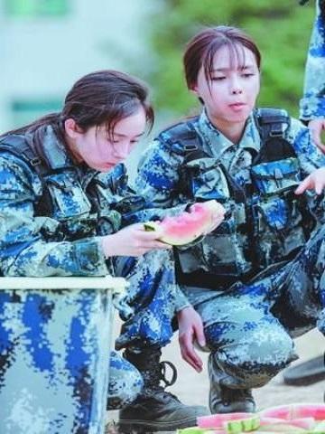 中国人民解放军仪仗队女兵