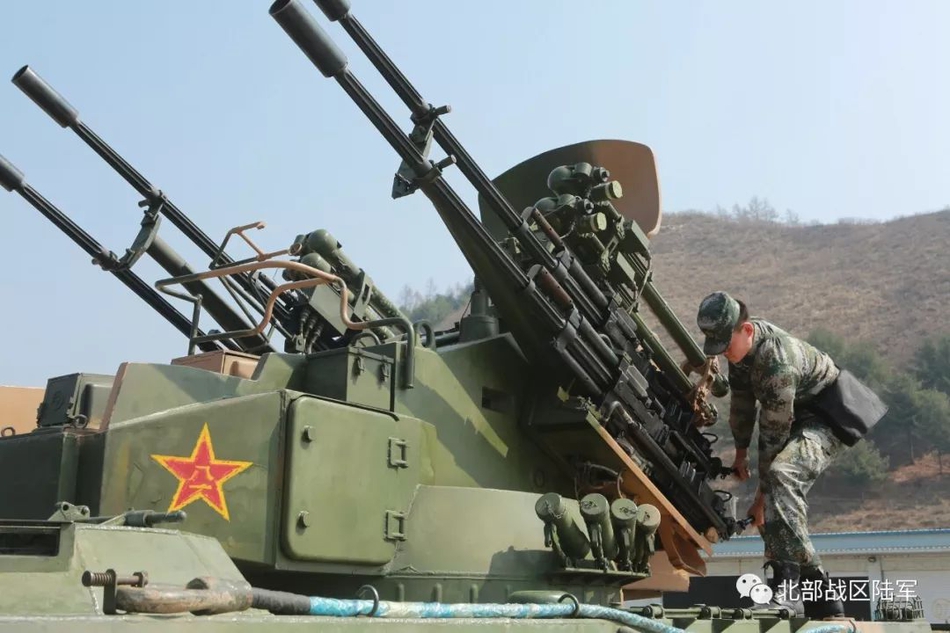 陆军第十四军高炮旅，英勇无畏的防空卫士，陆军第十四军高炮旅，英勇防空卫士的荣耀之旅