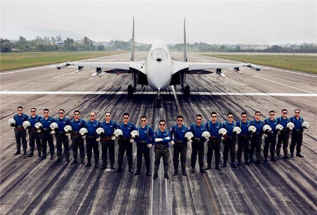 中国空军最厉害的三个兵种，中国空军最顶尖的三大兵种揭秘