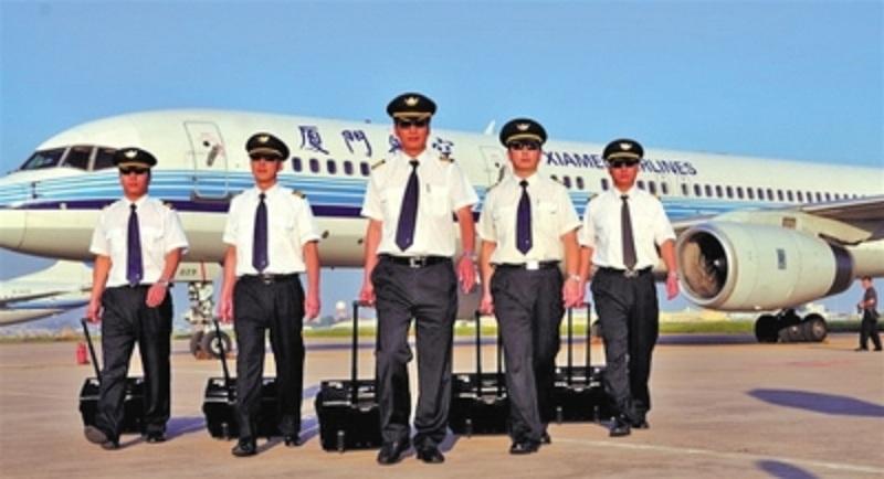 海军飞行员待遇究竟有多好?深度解析海军飞行员的职业优势与待遇福利,深度解析海军飞行员的职业优势与待遇福利,待遇究竟如何?