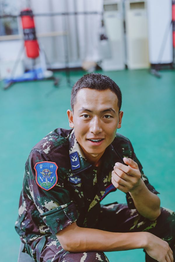刘金沂的军衔与荣耀之路，刘金沂的军衔与荣耀之路，一位战士的辉煌历程