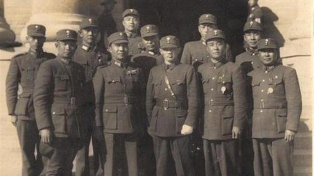 海军四川舰今日下水,开启新时代的海洋强国征程,海军四川舰下水,开启海洋强国新征程