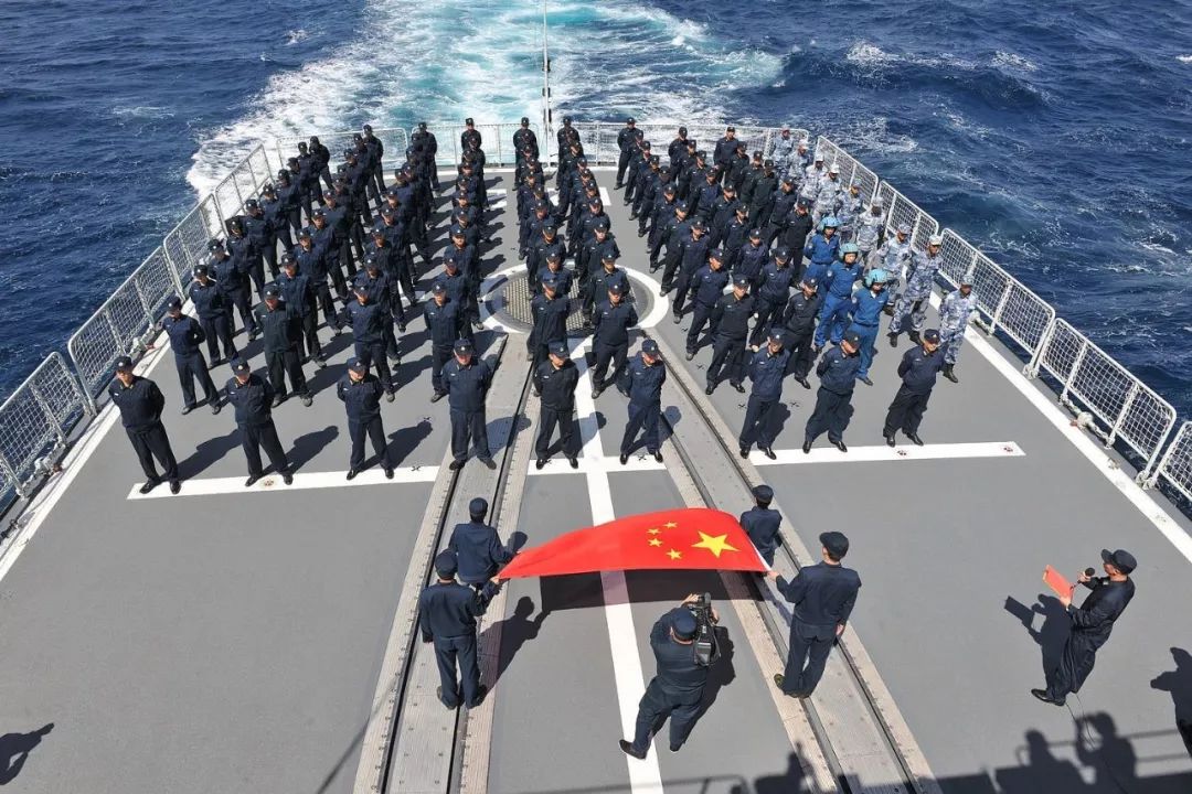 海军的使命，保卫海洋，维护国家利益，海军的使命，保卫海洋，捍卫国家利益