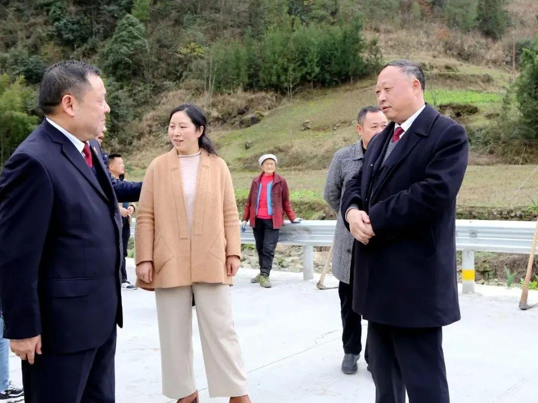 昨天新闻，深度解读时事热点，聚焦社会变迁，昨日时事热点深度解读，社会变迁聚焦观察