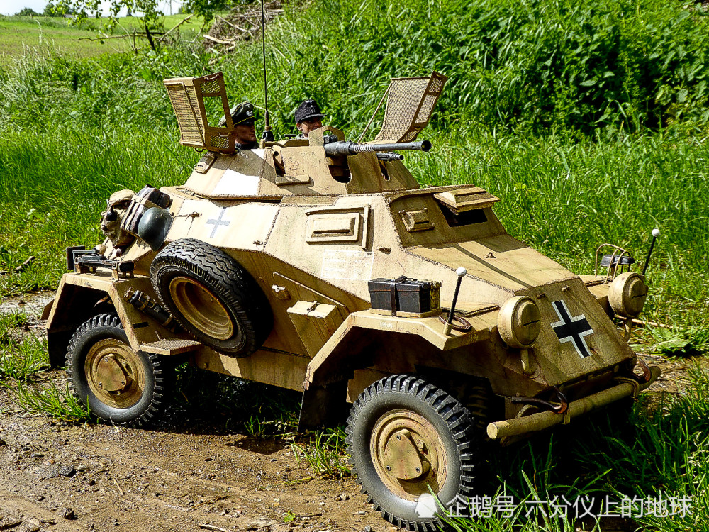 中国SDKFZ222装甲车,技术先进,性能卓越,中国SDKFZ222装甲车,技术领先,性能卓越