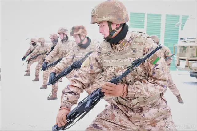 星空迷彩作训服型号大全——全面解析不同型号的特点及应用,星空迷彩作训服型号大全,特点及应用全面解析