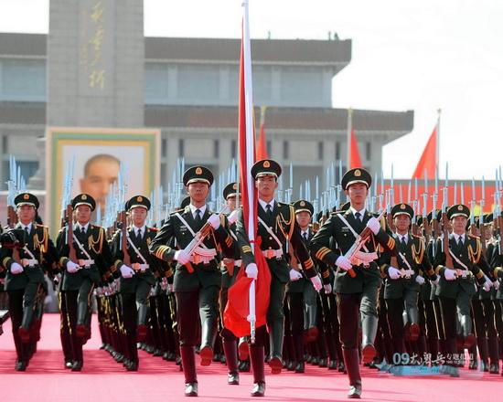 盛世盛典，2009年国庆节阅兵完整版回顾，盛世盛典，2009年国庆阅兵回顾全景呈现